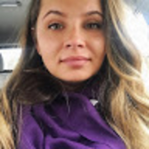 Meet your Posher, Marta - Picture 1 of 1